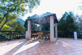 The Camphor Tree Lakefront Jungle Lodge by Earthaa Escapes
